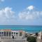 شقه غرفتين مكيفهSea view للايجار مصيف بمرسى مطروح شارع اسكندريه - Marsa Matruh