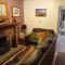 Cosy Cottage- Sleeps 5 Free Parking & Golf Nearby - Buncrana