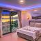 Suna House