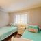 Island Beach & Racquet Club G106