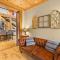 The Nuthouse on Squirrel Creek Ski and Hike! - Newland