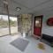 5H Charming Hilltop Farmhouse with Stunning Views & Modern Comforts Near Mountain View Grand Resort - Whitefield