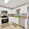 Getaway with Heated Pool and fence by Siesta Key Beach - ساراسوتا