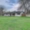14 Mi to Dallas Irving Escape with Patio and Fire Pit - 欧文