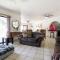 Spacious House with Pool in Lomas de Cocoyoc 3 Bedrooms - Texcalpan