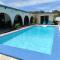 Mahinas Lodge