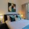 Higuest - Lake-view Studio in JLT