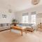 Nordic Regency Apartment - Cheltenham