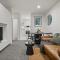 Stunning CBD Apartment with Amazing Views and Parking!