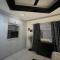 Kandi large 1BR with king bed Netflix and housekeeping - 安吉利斯