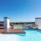 GuestReady - Alges Apt with Stunning Rooftop Pool - Algés GuestReady - Alges Apt with Stunning Rooftop Pool - Algés