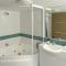 Sunny Braddon Apt near Civic - Hosted by Canstay