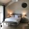 Nice bedrooms in stable house! first contact whts ap - 卡斯尔贝灵汉