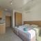 Piazza Napa Suites
