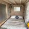 Romantic cliff top chalet at Whitsand Bay beach - Torpoint