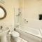 Chic-2 Bed-City Centre-Sleeps 4 - Free Parking - Hereford
