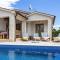 Villa Mirela