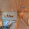 Lodge Retreat, AC, Hot Tub, Pet Friendly, SHARC, 20 Sleeper