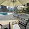 Dunya Tower Luxury and 2 min walk to Dubai Mall and Burj Khalifa in heart of Downtown - Dubaj
