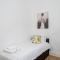 Cozy 2-Bed Group & Family Apartment Near Excel & 02 Arena with Parking & Balcony - 伦敦