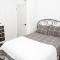 Fully Private 3 bdrm Suite The Winchester - 伯灵顿
