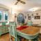 Stunning Home In El Campello - El Campello