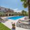 Ferienwohnung Paradiso 2 Mit Pool , Garten, Liegen - Poreč