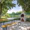Charmantes Ferienhaus In Marceljani Mit Privatem Pool
