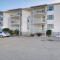 Beachfront Old Orchard Beach Condo with Balcony - Old Orchard Beach