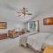 Handcrafted Tahoe Retreat Walk to Beach & Ski - تاهو سيتي