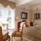 Headlands Inn Bed and Breakfast
