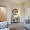 Chic-2 Bed-City Centre-Sleeps 4 - Free Parking - Hereford