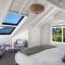 Villa Habeke- Lake Views- Gas Fire- AC- BBQ