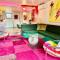 Designers dream, Tokyo pop art apartment with courtyard, fire & views - 瓦纳卡
