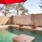 Lovely Gilbert Home with Heated Pool 3 Mi to Dtwn! - غلبرت