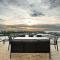 Harbour Haven Penthouse with Marina view, Balcony and BBQ