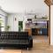 Casuarina Apartment, 200m from the Beach!