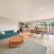 Parkers Pearl Retreat