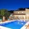 Villa Los Poyatos, beheizter Pool, Wifi, AC,BBQ - Comares
