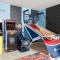 1st Floor Gated Apt with Game Room Gym and Parking - 纽瓦克