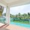 Serene Pool Villa -Luxury Stay with Relaxing Vibes - 加影
