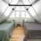 Stunning 4BR Cabin Retreat with Expansive Deck - 布卢明顿
