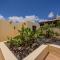 Luxury Canarian villa with large pool and guesthouse - Teguise
