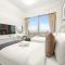 SML Vacation Homes - Sky High Apartments with Burj Khalifa and Dubai Fountain Views at Grande Signature, Downtown Dubai