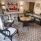 Luxurious residence with private parking