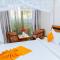 Five to Five Hotel