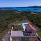 Nettes Ferienhaus In Pomer Mit Privatem Pool