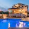 Nettes Ferienhaus In Pomer Mit Privatem Pool
