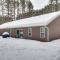 Wisconsin Cabin Hideaway 3 Mi to Lakes - Woodruff
