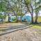 Steps to Ocean Surfside Beach Home with Patio - 默特尔比奇